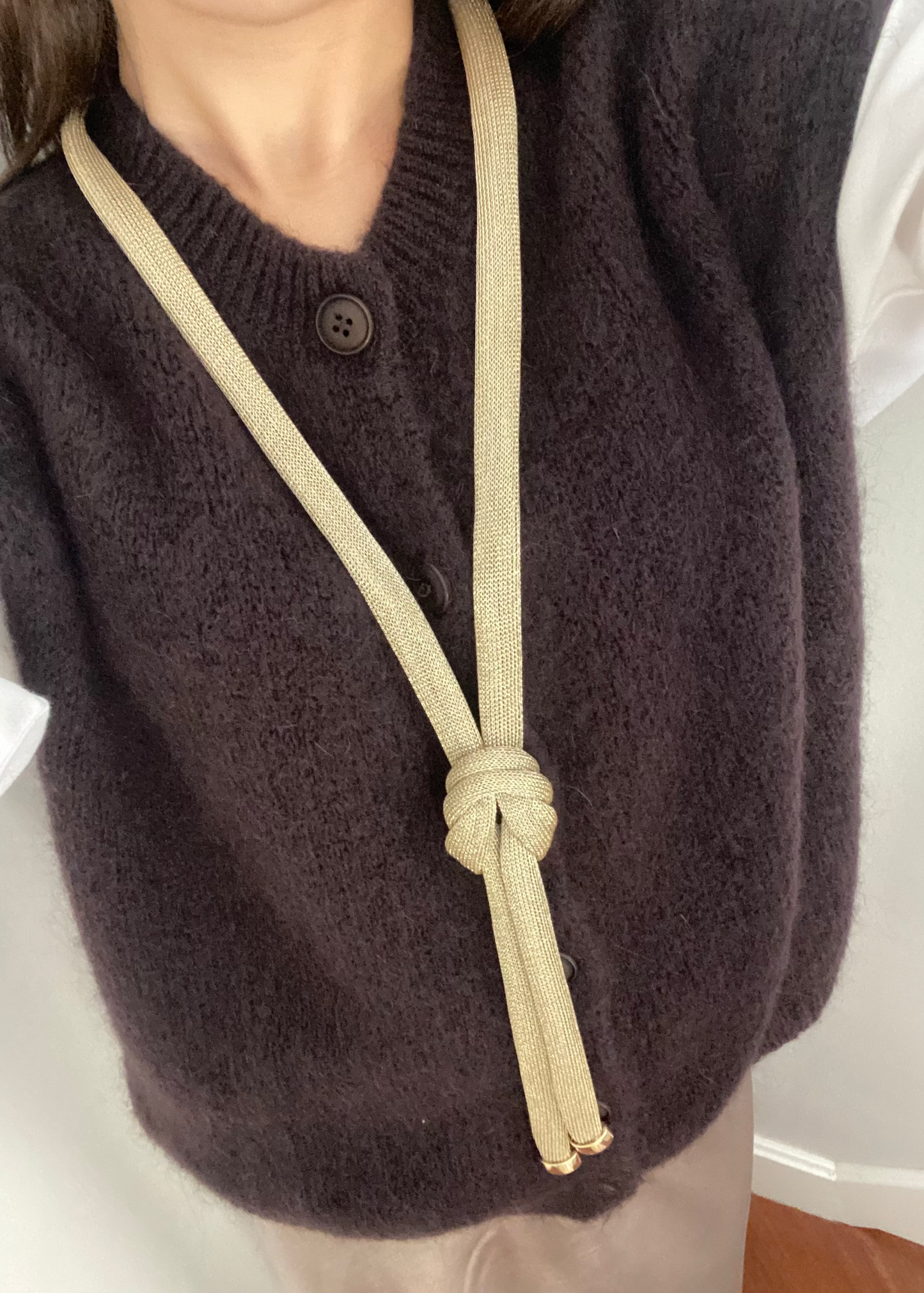 Collar largo nudo